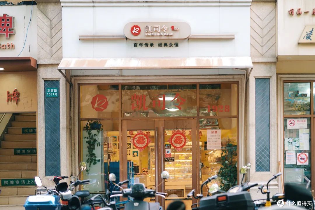 在这条街上吃了三天,竟然没有一家踩雷!这条美食街,稳了!