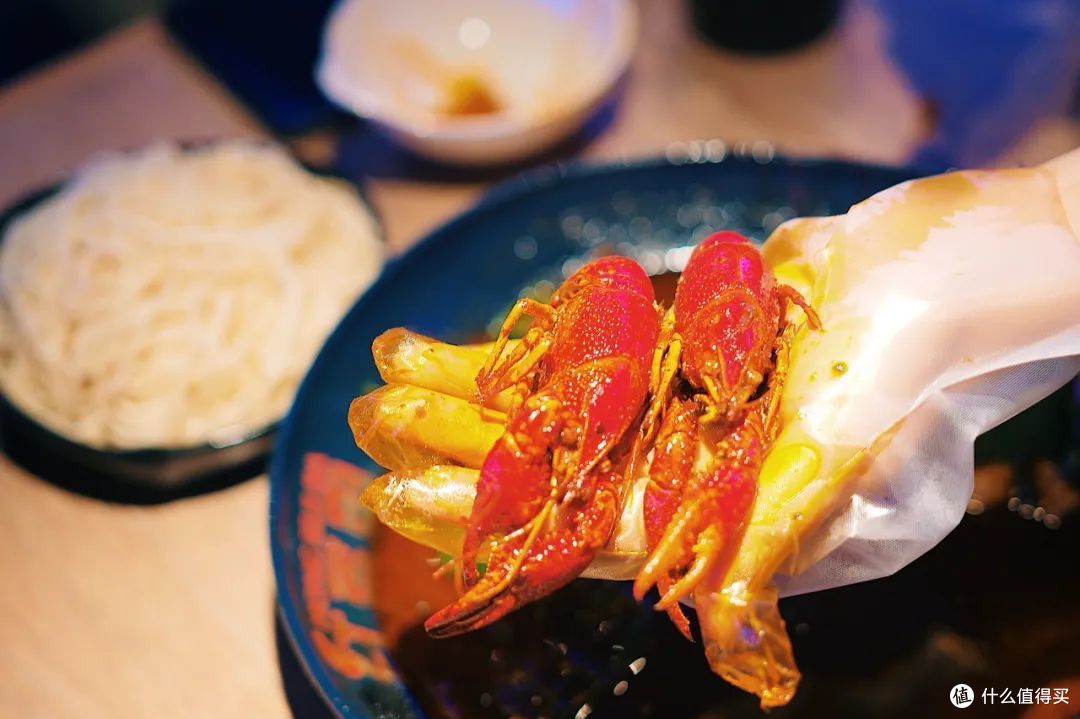 在这条街上吃了三天,竟然没有一家踩雷!这条美食街,稳了!