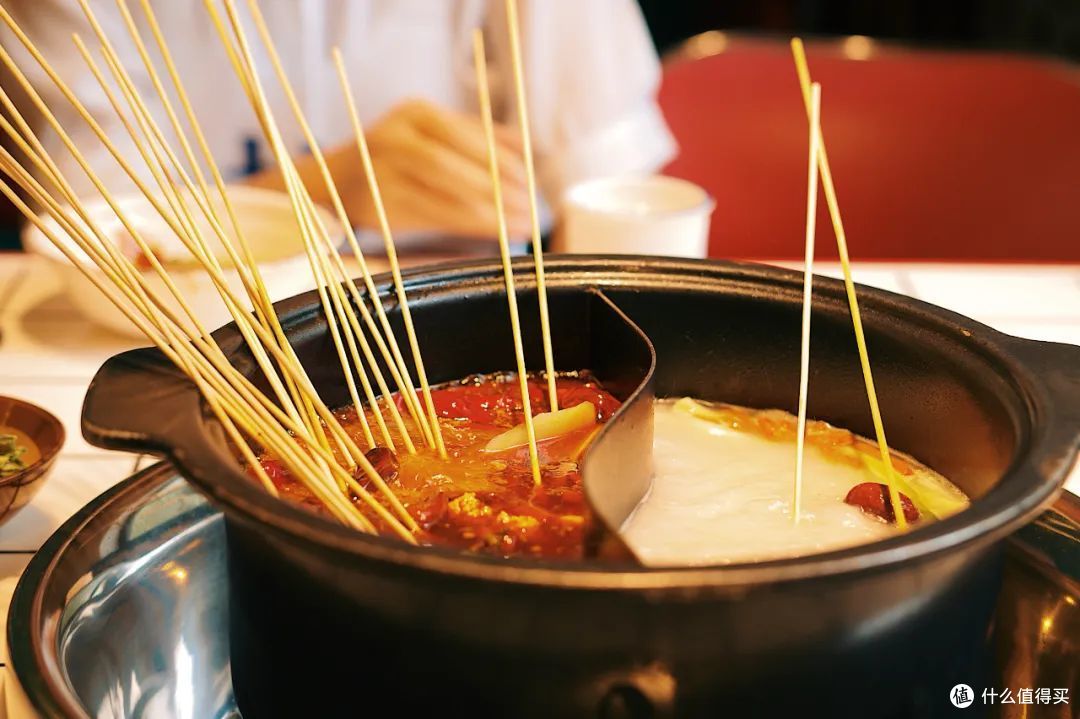 在这条街上吃了三天,竟然没有一家踩雷!这条美食街,稳了!