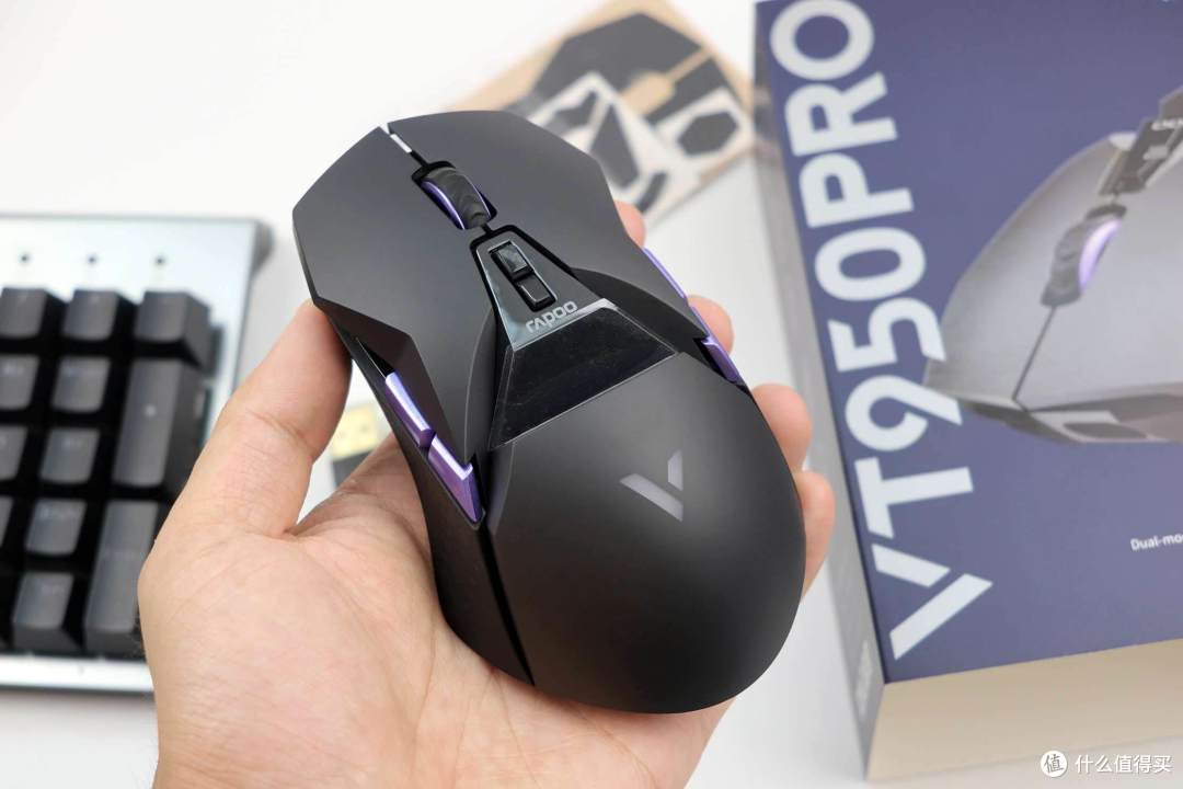 个性化设计与高性能的完美结合——VT950PRO 4K无线游戏鼠标体验