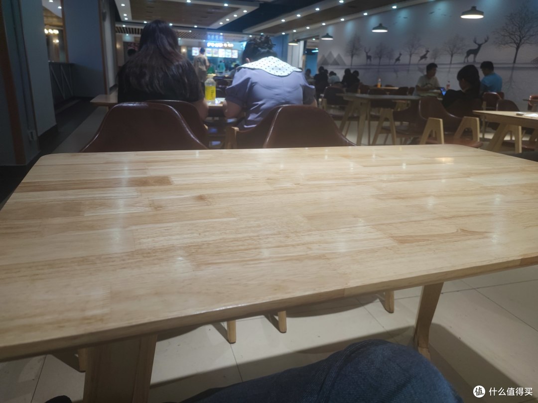 环境优美的食堂令人心情愉悦