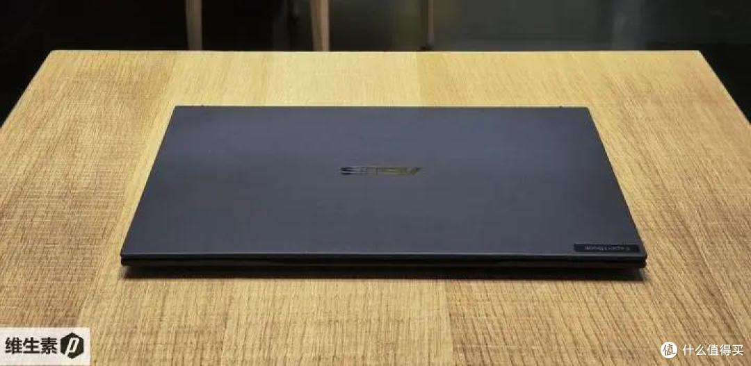 【维P测评】90图深度测评 - 华硕破晓 Air 2023 - 鲜艳好屏 超轻量商务办公本