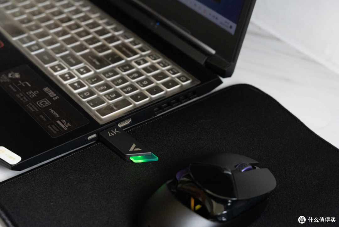 OLED屏加持、支持4K回报率，雷柏VT960Pro鼠标用技术创新电竞体验