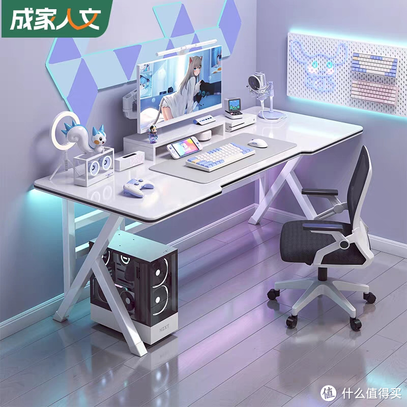 白色电竞风格的台式电脑桌椅套装：提升办公和直播空间的时尚与实用