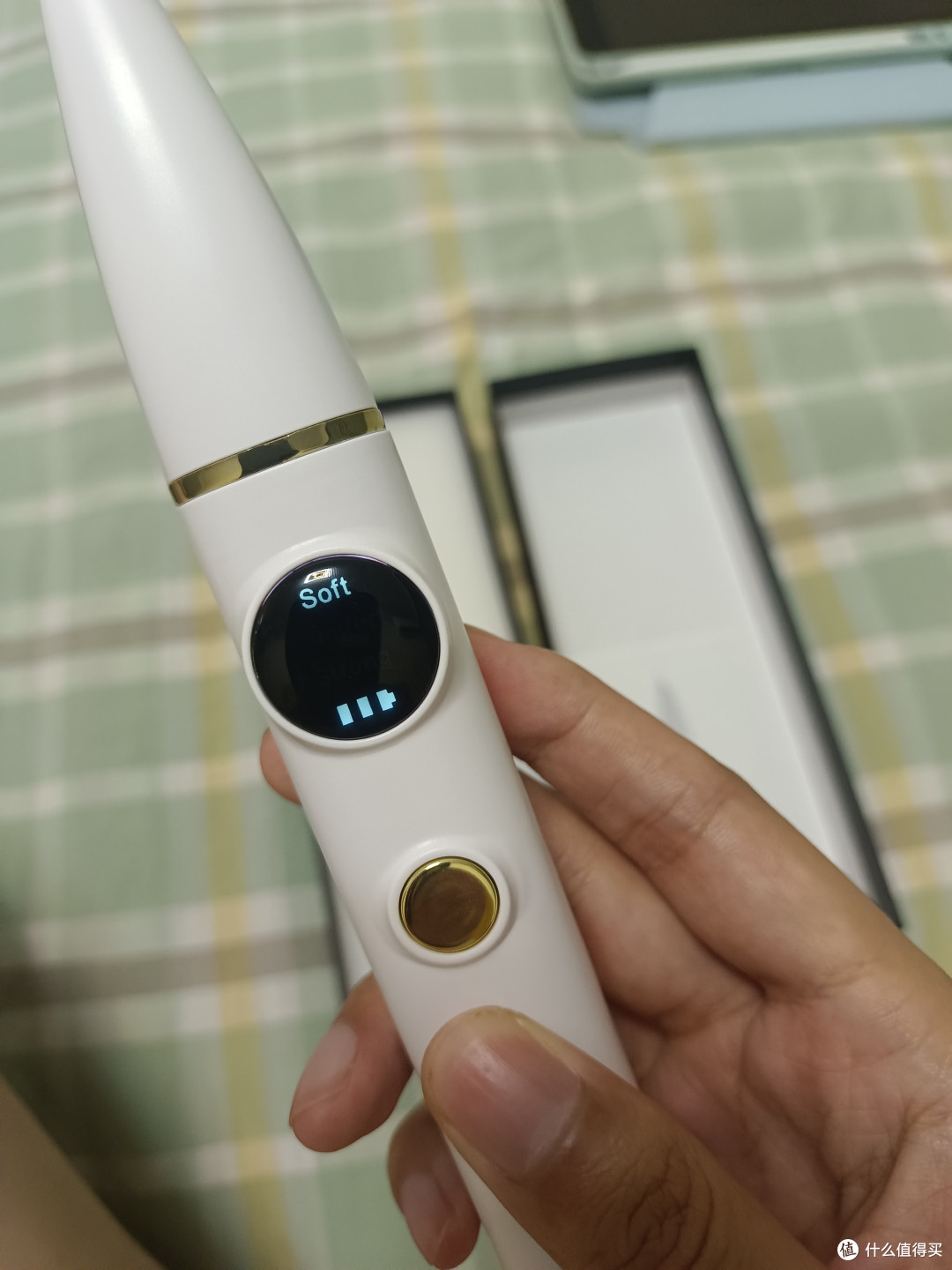 可视超声波美牙仪,自己在家就能清洁牙齿啦~