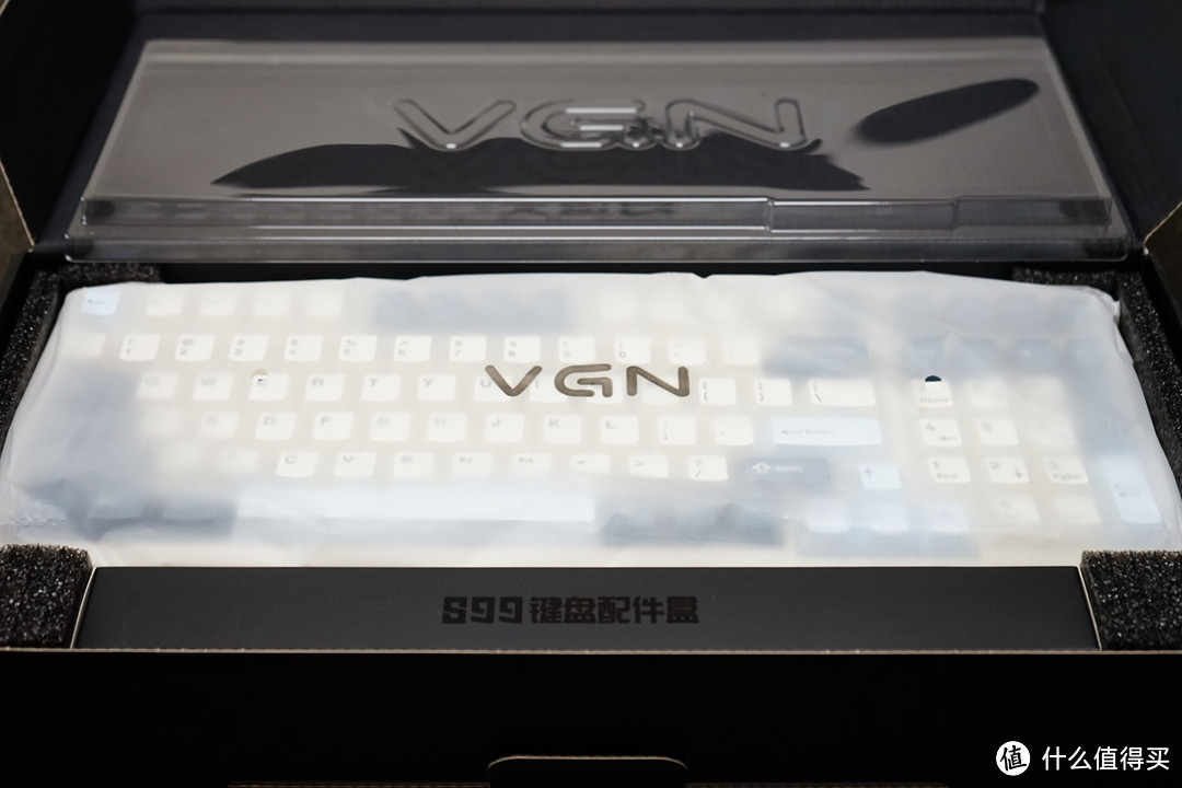 客制化机械键盘开卷，而我才刚入场，小记VGN S99（远山蓝极光轴）