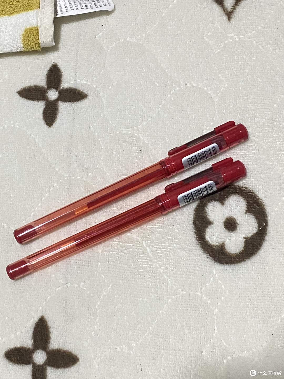 今天给大家推荐一个个人觉得特别好用的一个红笔