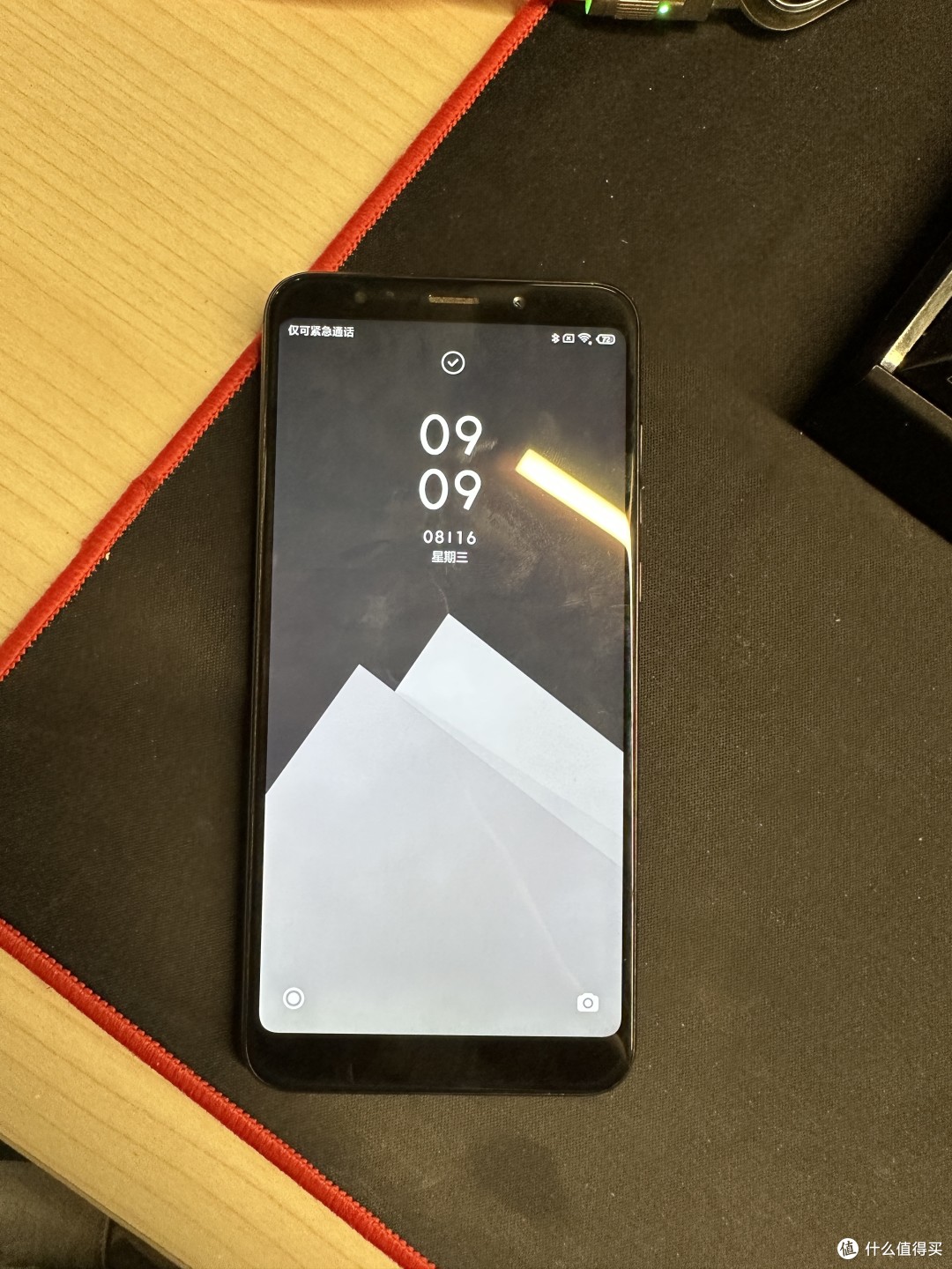 100元档位值得推荐的二手手机-红米5 Plus