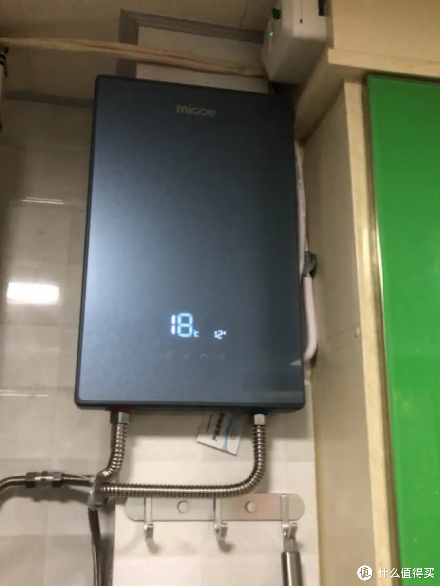 舒适淋浴体验!四季沐歌电热水器为你带来健康温暖