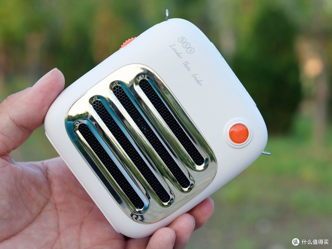 QCY Mx1便携式扩音器个头小、嗓门大，76mm超大喇叭让你讲解更轻松