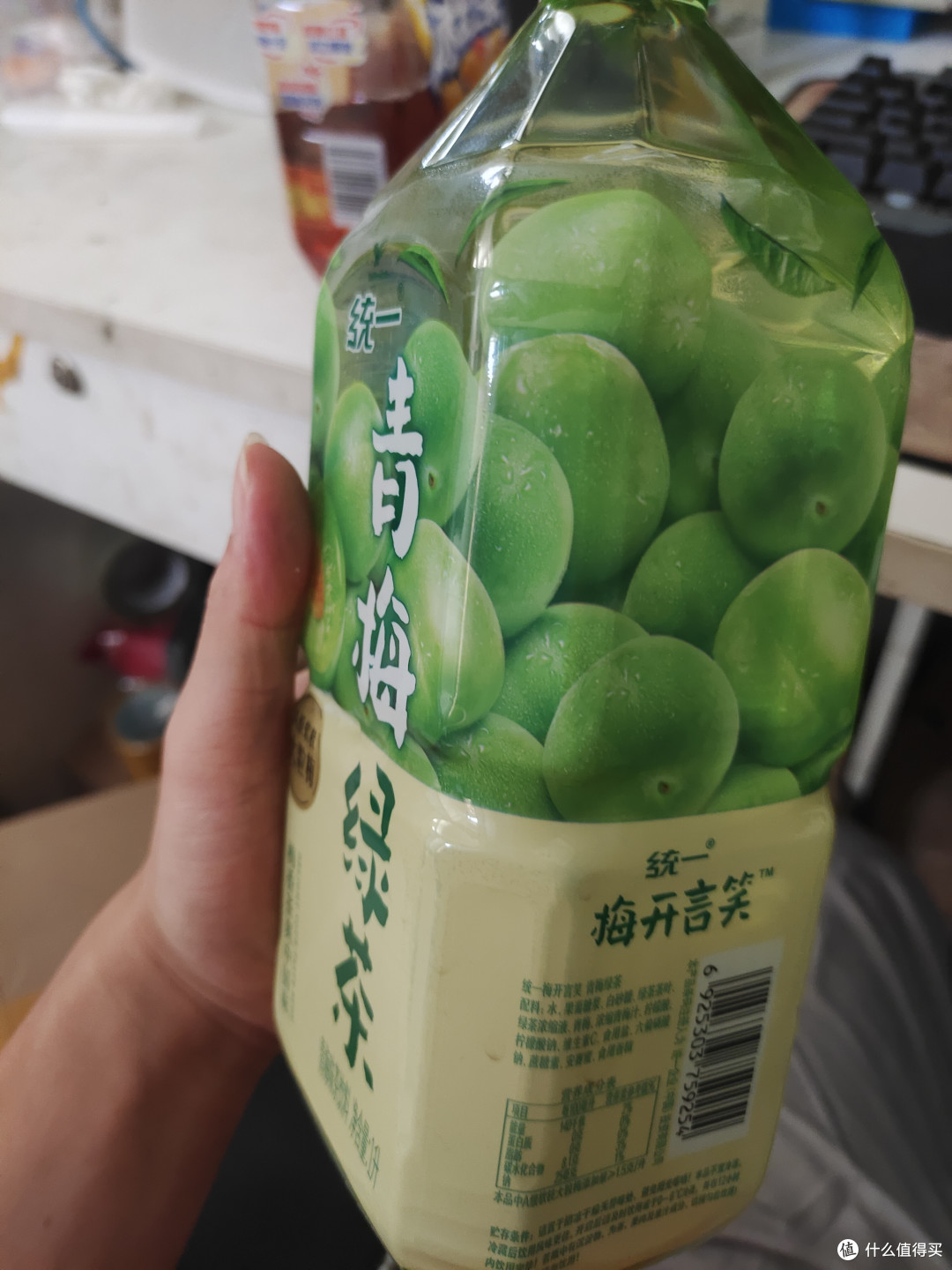 ​统一青梅绿茶是我最喜欢喝的饮料