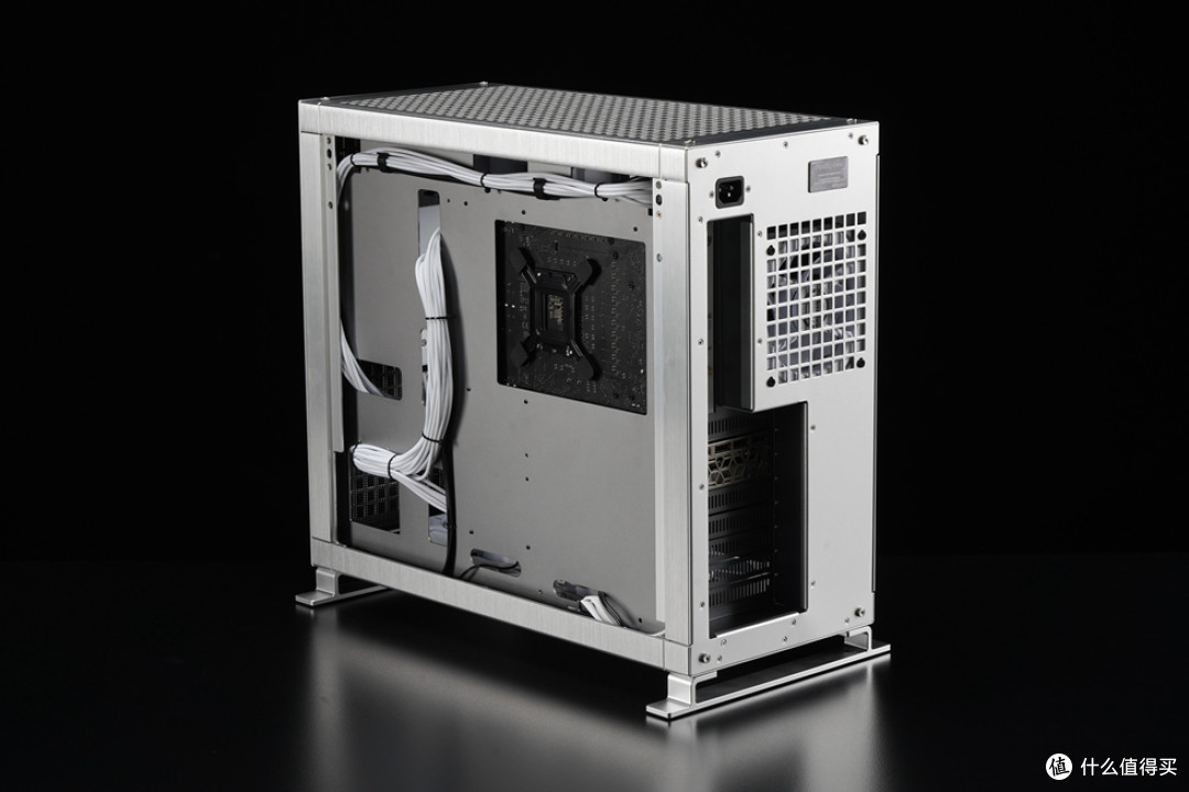「内外兼修」Abee Pixel One机箱+ROG Z790吹雪主板+影驰 RTX4070显卡装机分享