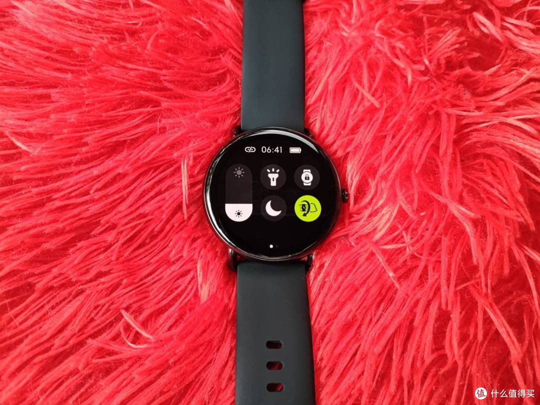 dido Y60高清通话智能手表试用:可以评估血压血糖风险的通话手表