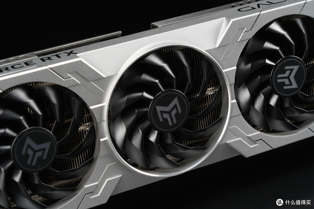「内外兼修」Abee Pixel One机箱+ROG Z790吹雪主板+影驰 RTX4070显卡装机分享