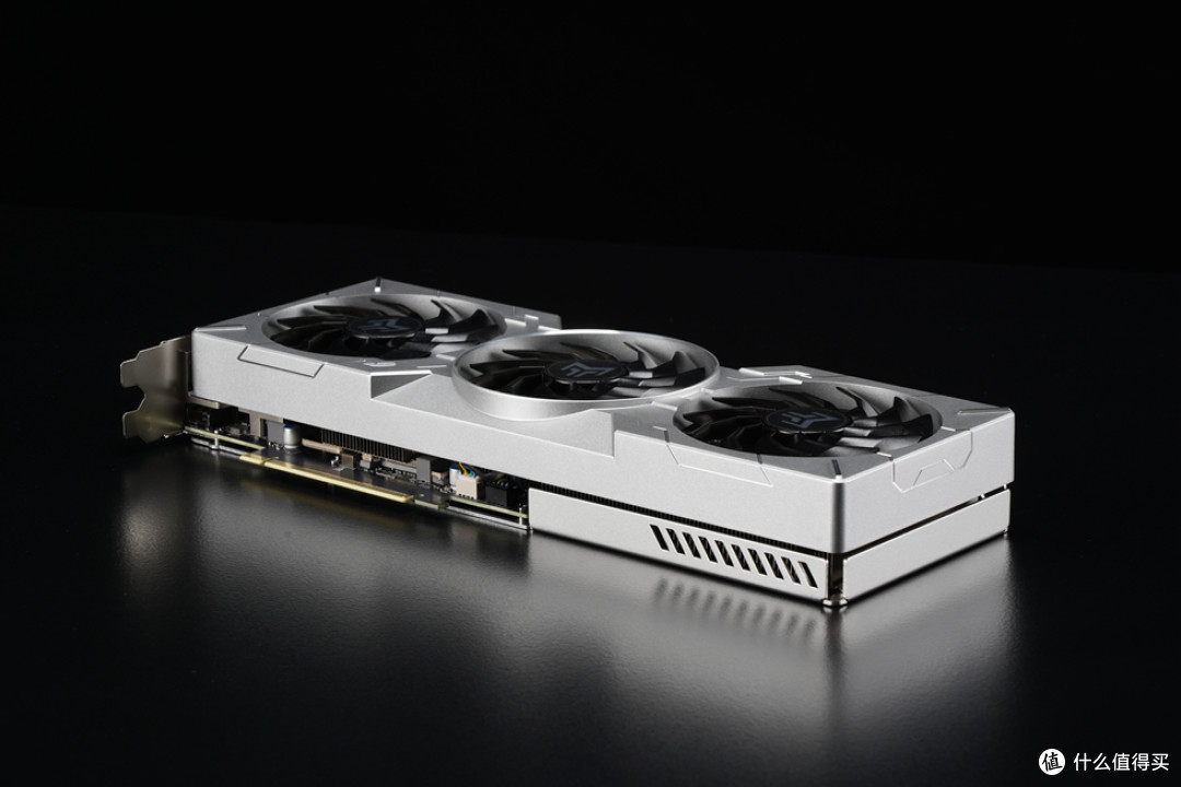 「内外兼修」Abee Pixel One机箱+ROG Z790吹雪主板+影驰 RTX4070显卡装机分享