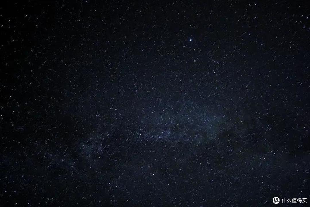 真没想到,在那拉提,还能看到壮观的星空!