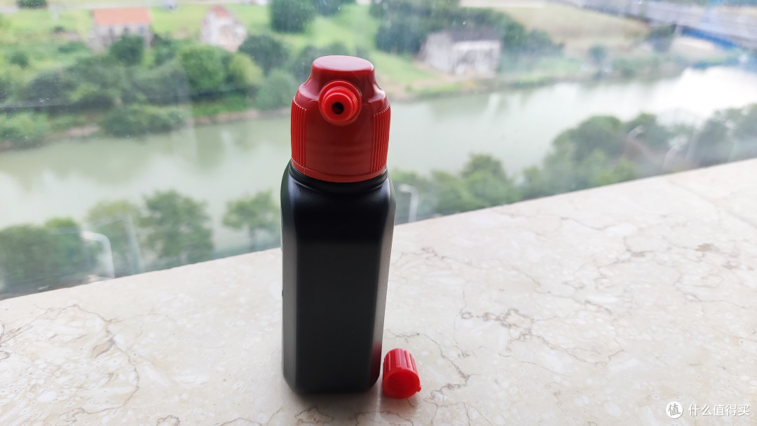 墨汁:历史悠久,文化底蕴深厚的书写用品