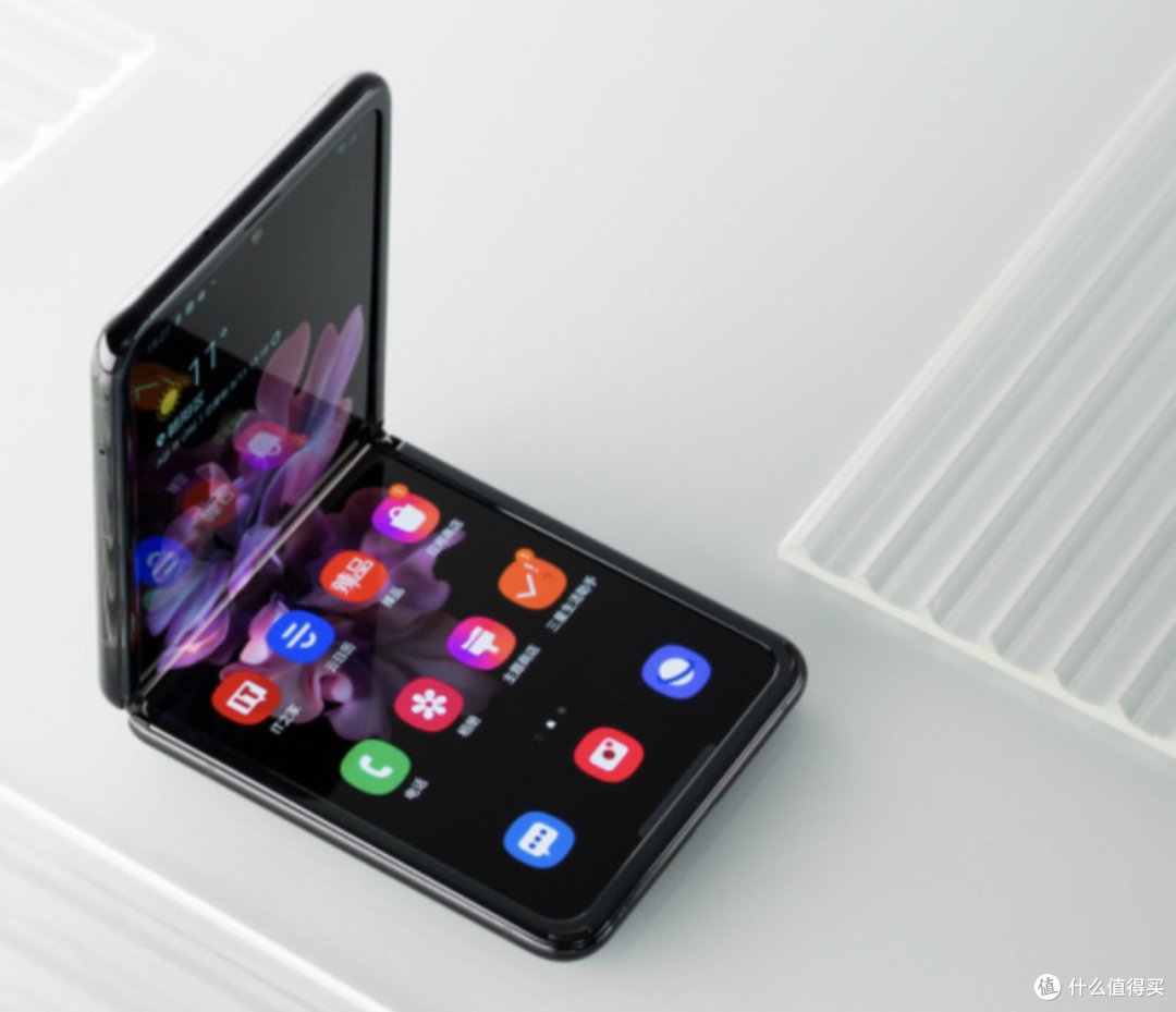 一部手机两种形态折叠手机带你体验未来科技