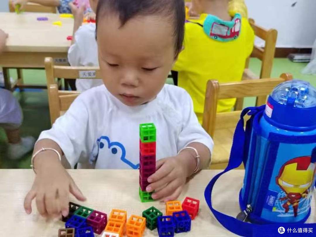 不想全职了,可以让两岁的孩子上托管班吗?