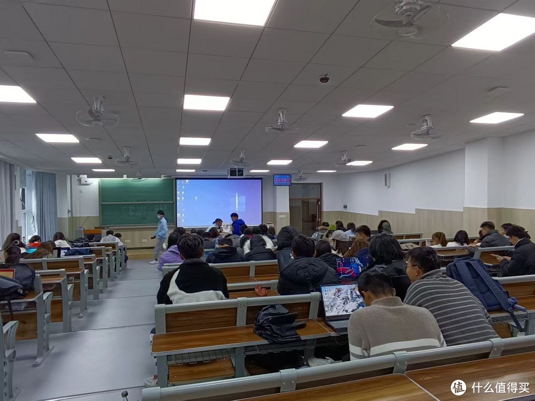 张老师这门计算机课,实在藏不住了!
