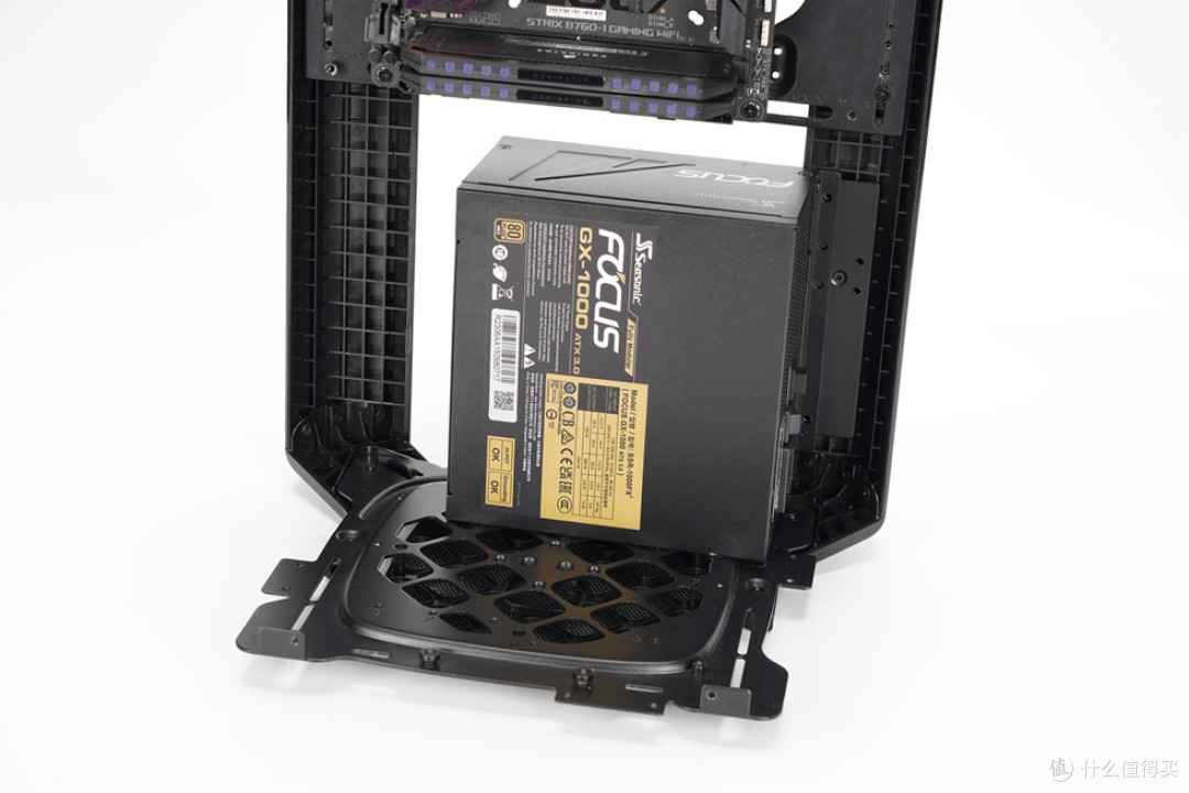 极致的DIY乐趣—几何未来M2方舟+华硕B760I+影驰 RTX4070显卡装机分享