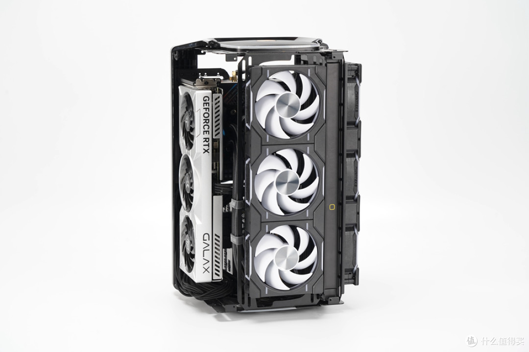 极致的DIY乐趣—几何未来M2方舟+华硕B760I+影驰 RTX4070显卡装机分享