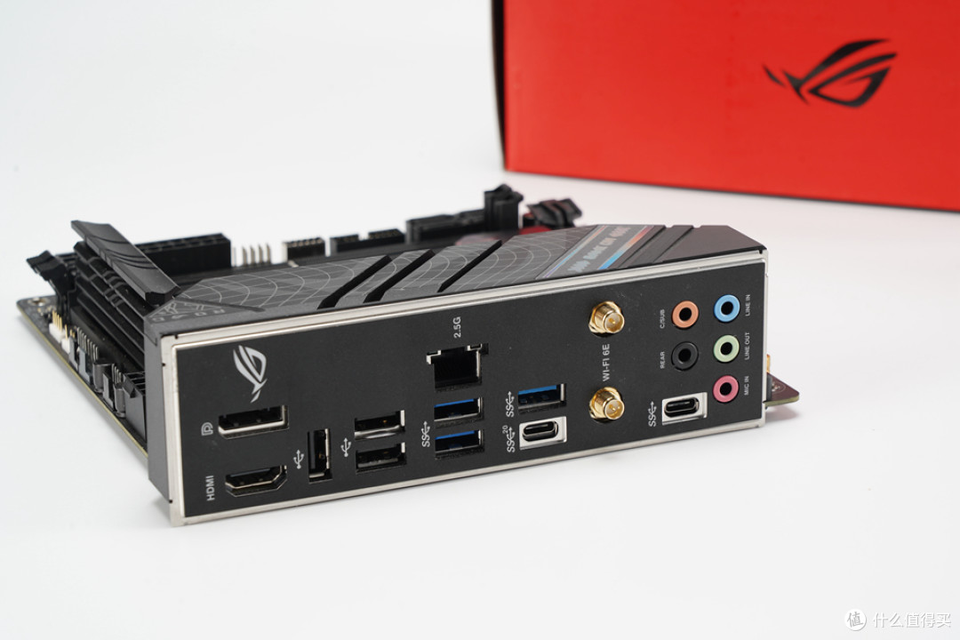 极致的DIY乐趣—几何未来M2方舟+华硕B760I+影驰 RTX4070显卡装机分享