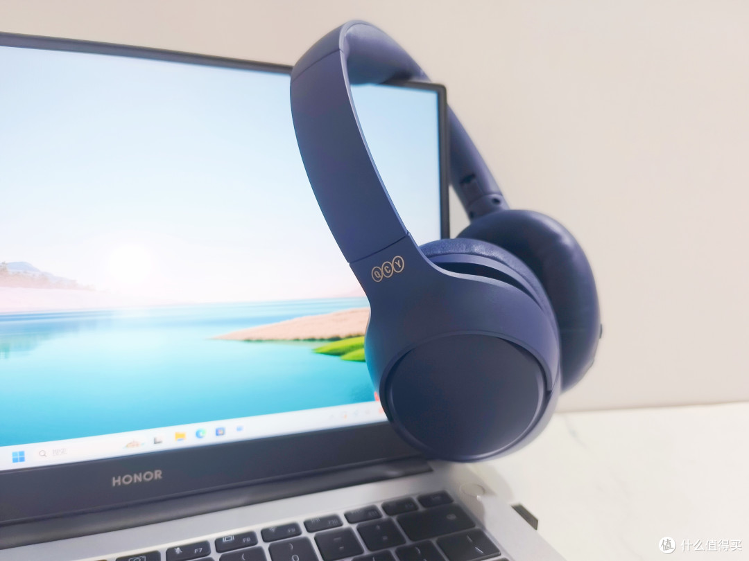 沉浸式音质体验有多爽?戴了QCY H3头戴式耳机就知道了