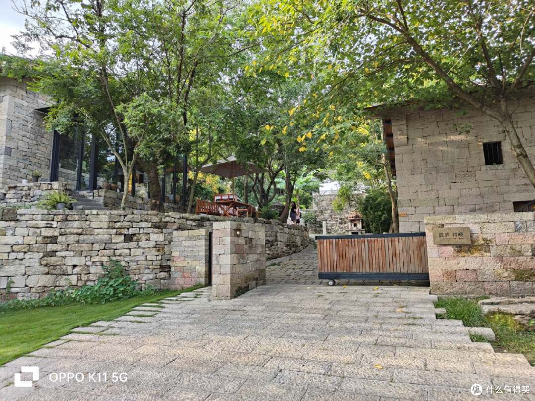 匠庐村晓带上oppok11探秘贵州黄果树布依族古村改造的原味民宿