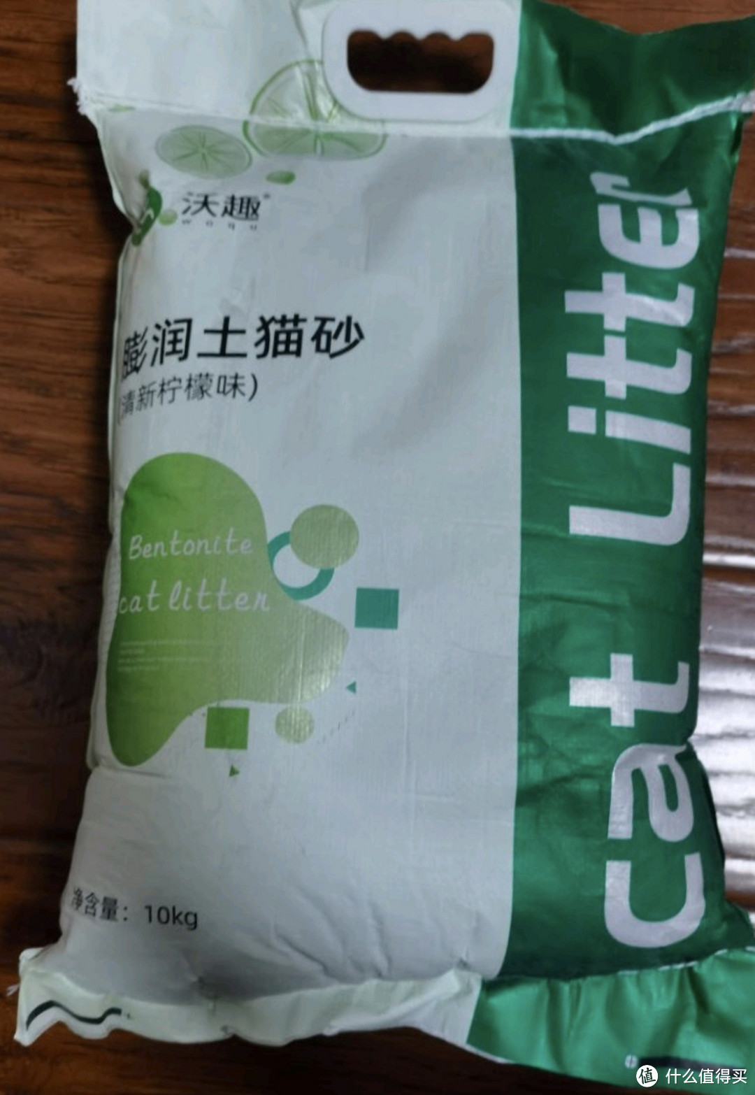 猫砂最好还是选膨润土!