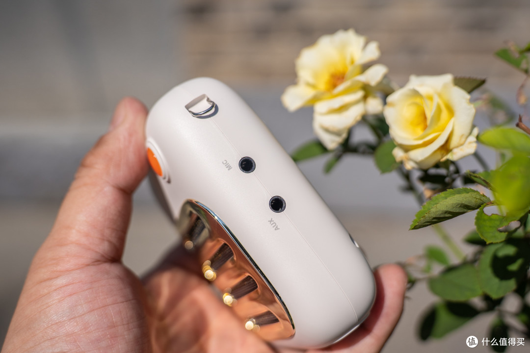 音响级的小蜜蜂:QCY MX1便携式扩音器评测