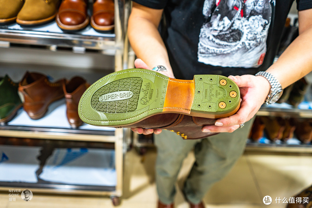 探厂非常少见的全手缝工装靴品牌：铁履Iron Boots