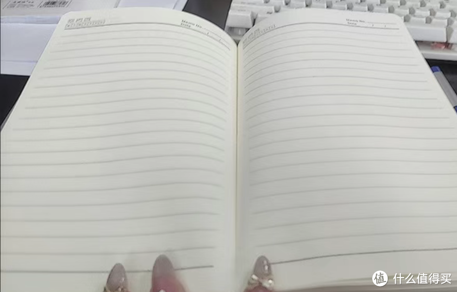 开学就选择这个超厚的鹿头定制笔记本，好看又好用