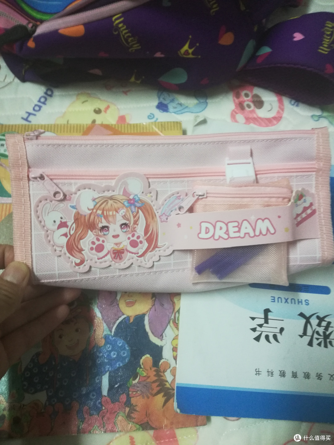 开学新姿势,娃的书包总是乱七八糟?试试这款神奇的笔袋,让文具井井有条!