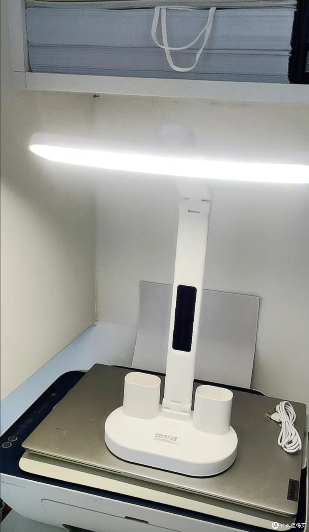 开学季怎么能少得了学生专用的LED台灯呢?