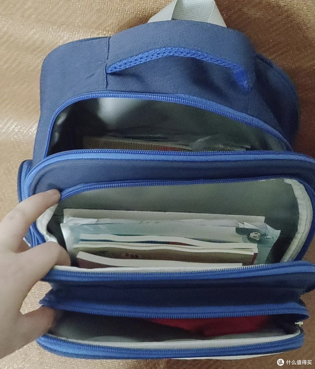 给一年级小朋友准备开学用品
