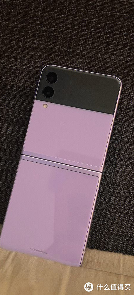 时尚新宠！三星Galaxy Z Flip3 5G折叠手机，让你与明星同款！