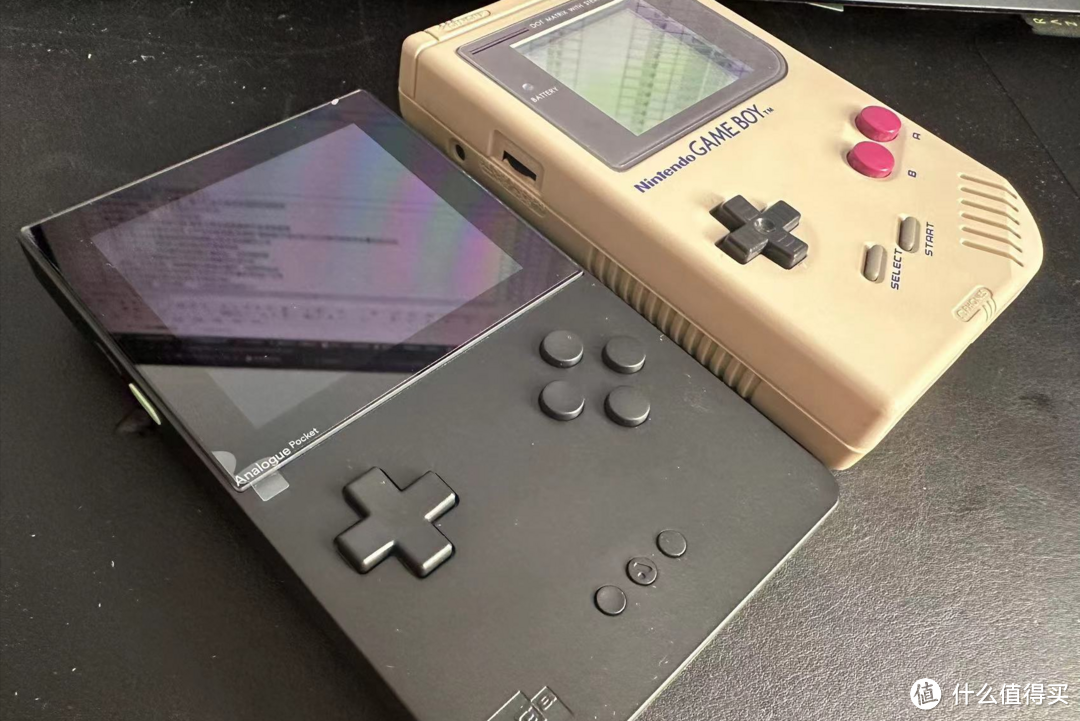 直接玩GAMEBOY老卡带的复古掌机，Analogue Pocket开箱评测