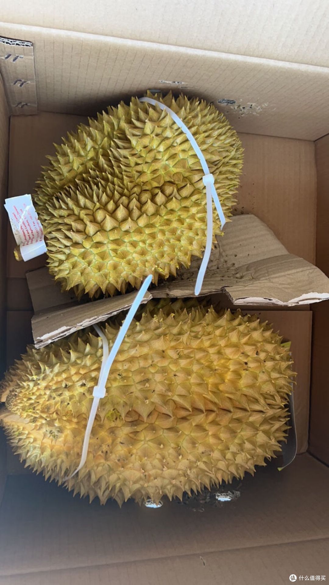 有人说买榴莲就跟开盲盒一样,好坏看运气!