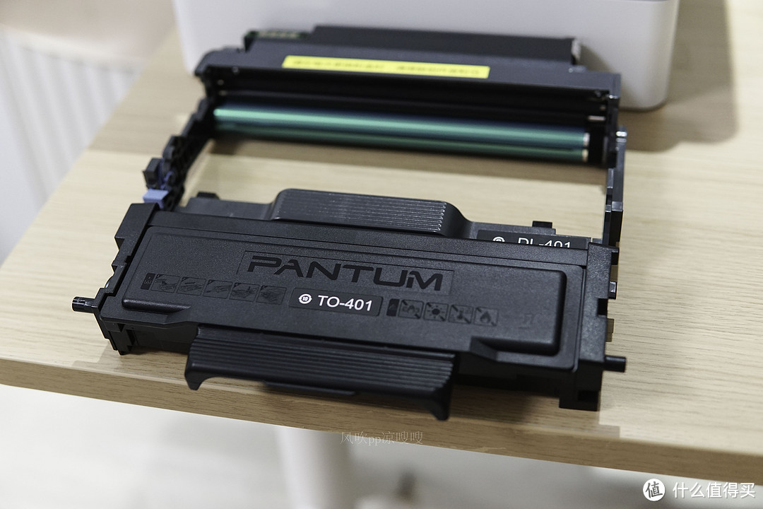 轻松操作，打印速度翻倍，奔图M6700DW Plus激光打印机助你事半功倍！