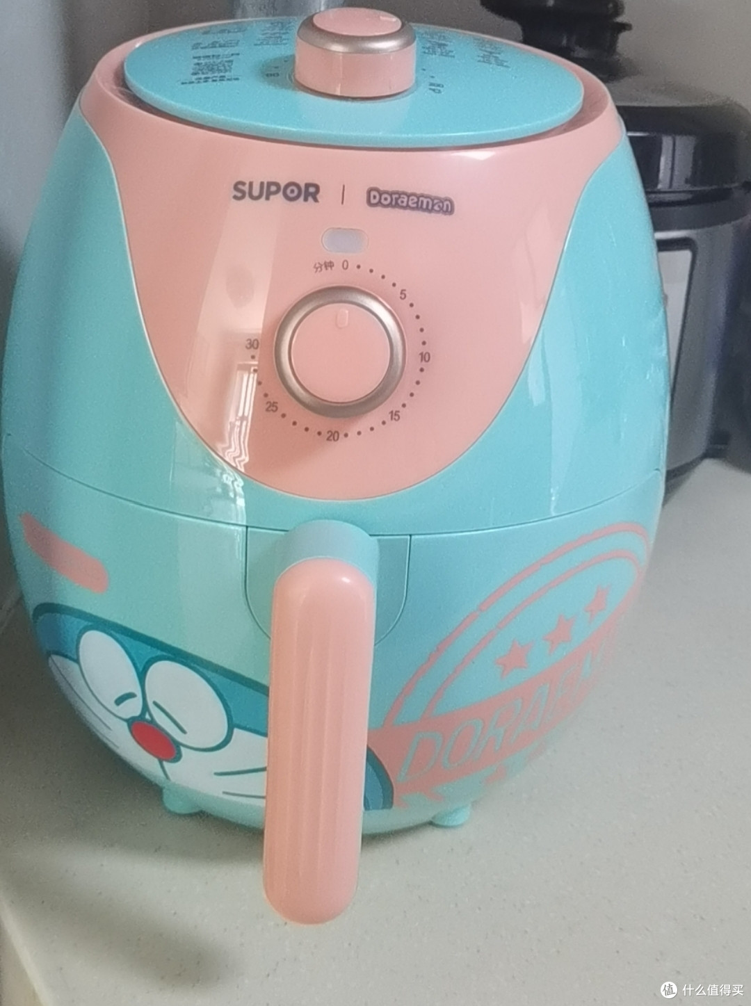 家电维护之空气炸锅哆啦a梦