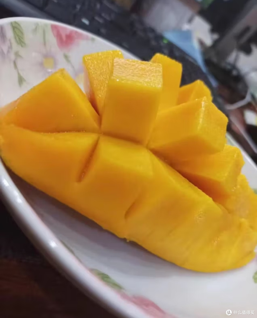 攀枝花凯特芒果:当季的新鲜,青皮大芒果的魅力
