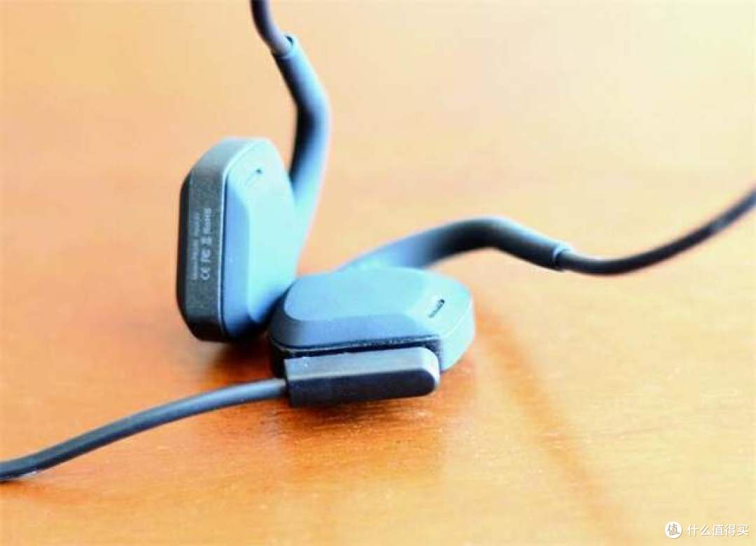 随风而动，追光鸟传风PB330专业跑步耳机全程音乐陪伴