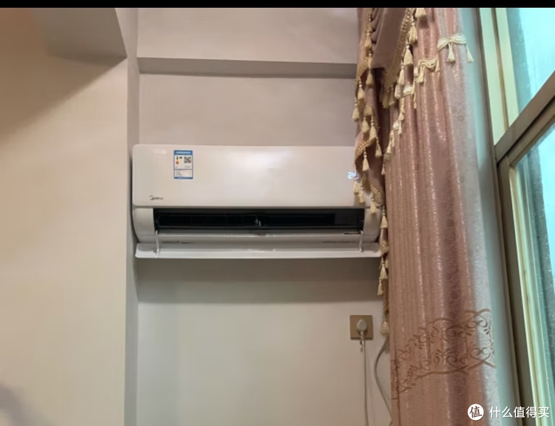 我的美的(Midea)空调 1.5匹 酷省电 新一级能效 变频冷暖 自清洁 壁挂式空调挂机 智能家电 KFR-35GW/N