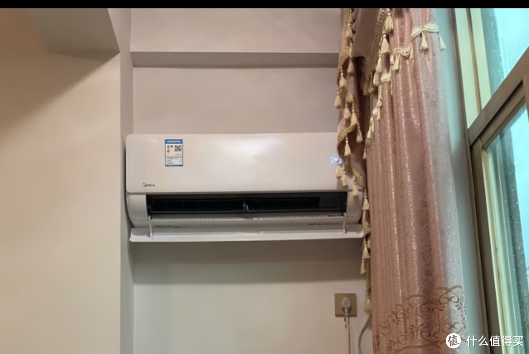 我的美的(Midea)空调 1.5匹 酷省电 新一级能效 变频冷暖 自清洁 壁挂式空调挂机 智能家电 KFR-35GW/N