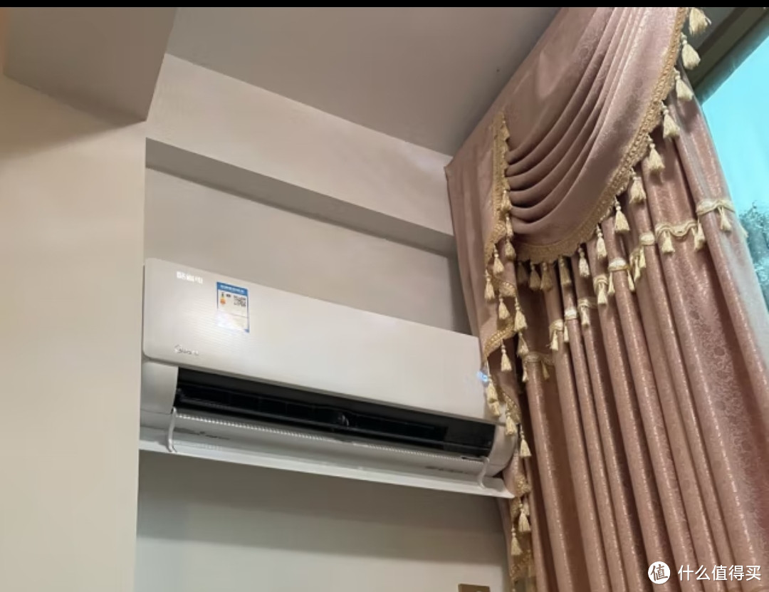 我的美的（Midea）空调 1.5匹 酷省电 新一级能效 变频冷暖 自清洁 壁挂式空调挂机 智能家电 KFR-35GW/N