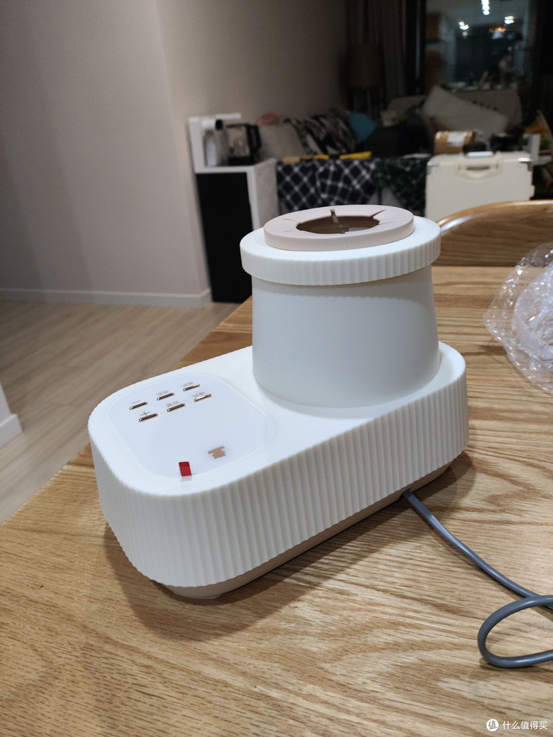 一秒变暖！这款智能暖奶器让喂养更轻松，宝宝更开心！