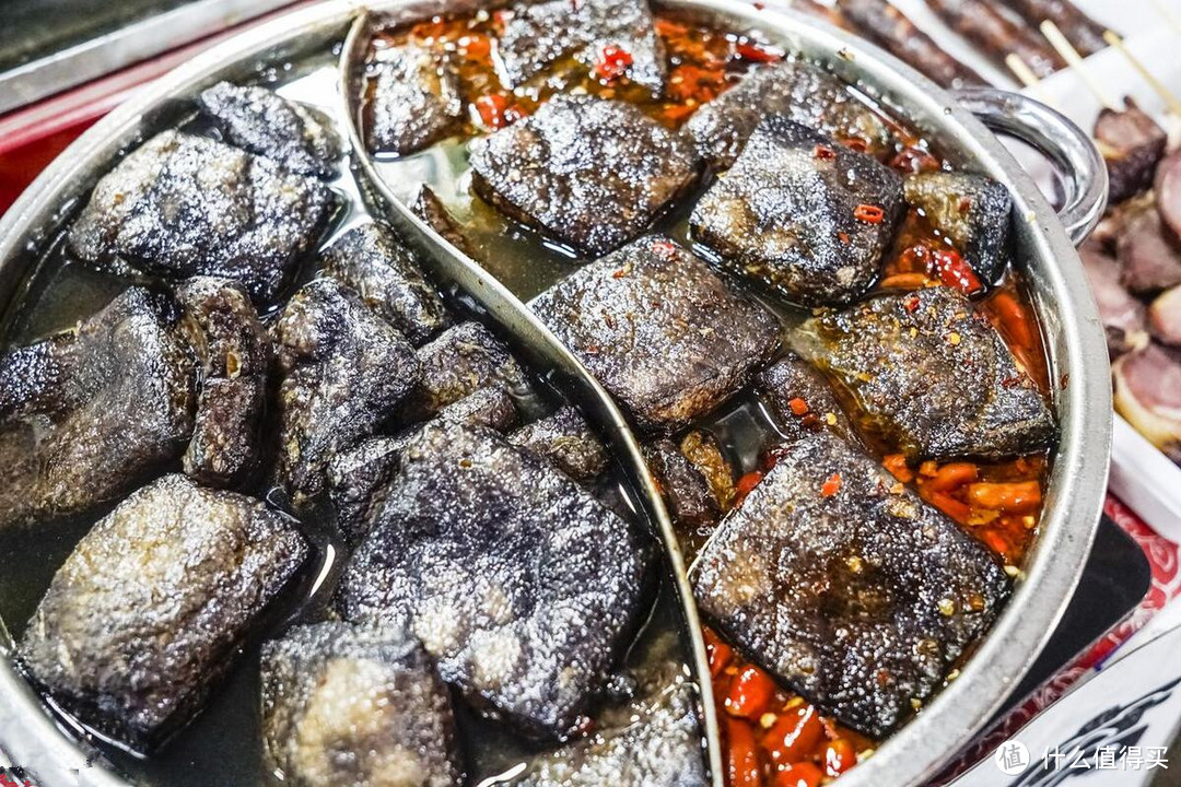 中国十大臭味食物排行榜，螺蛳粉垫底，鱼腥草第五，你能接受几样？