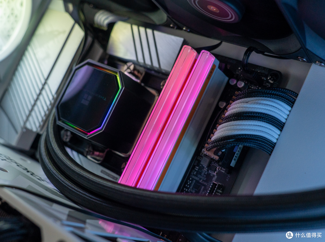 轻松超频8000C34,光威神策RGB DDR5 6800 内存测评