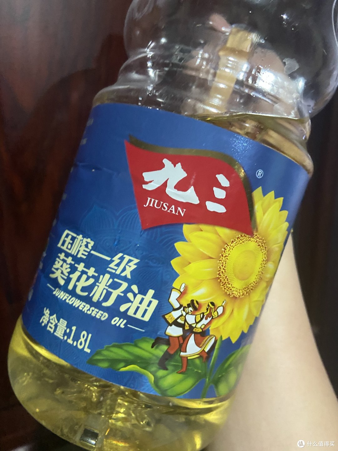 一瓶健康与美味的享受食用油